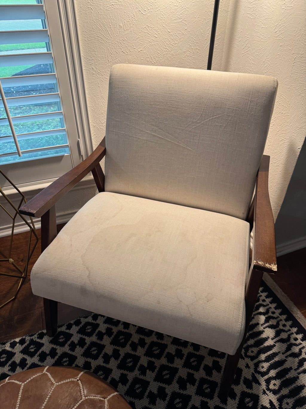 Cream arm chair