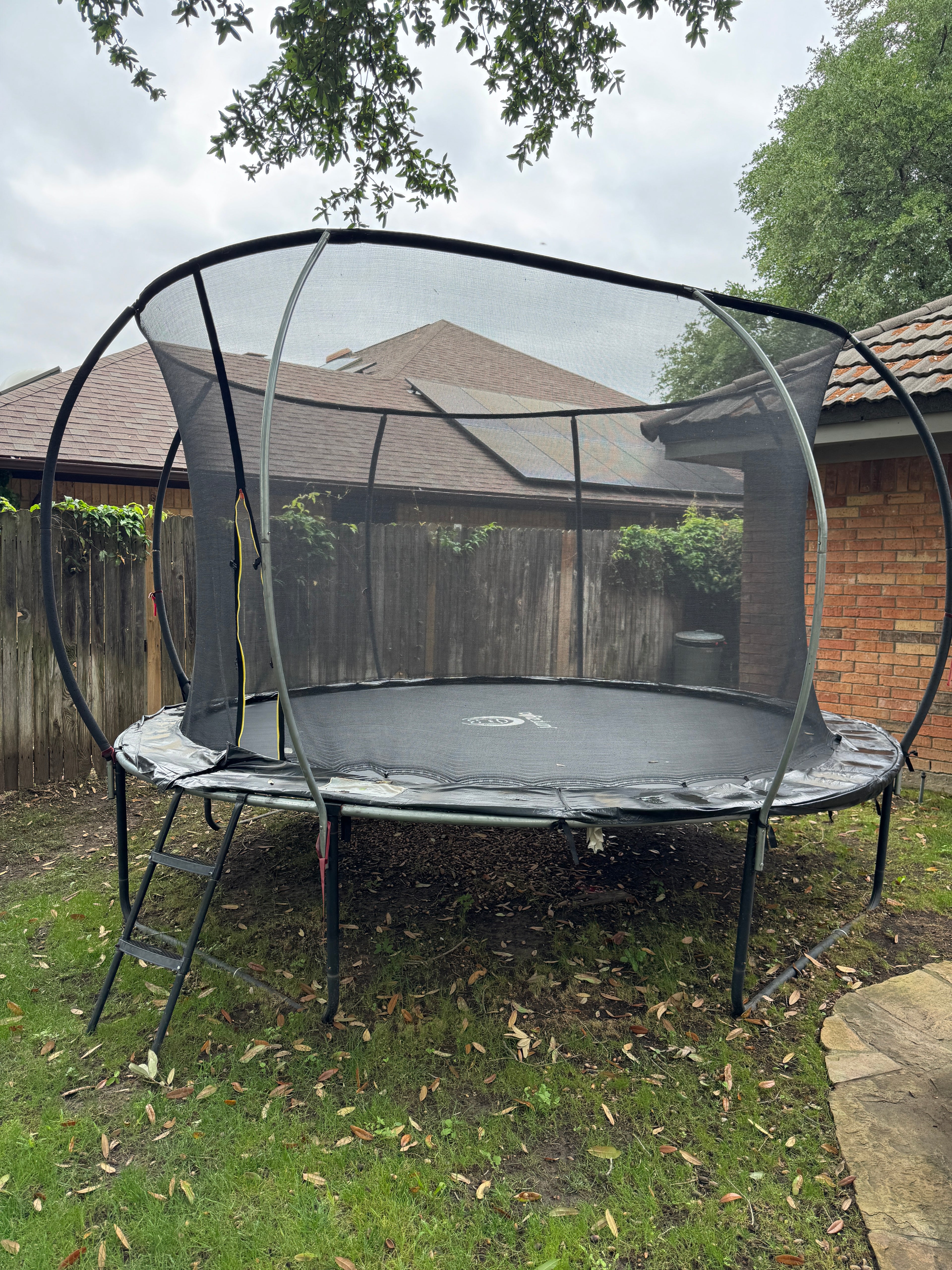 Trampoline