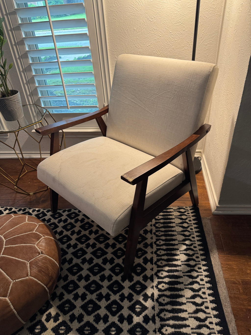 Cream arm chair