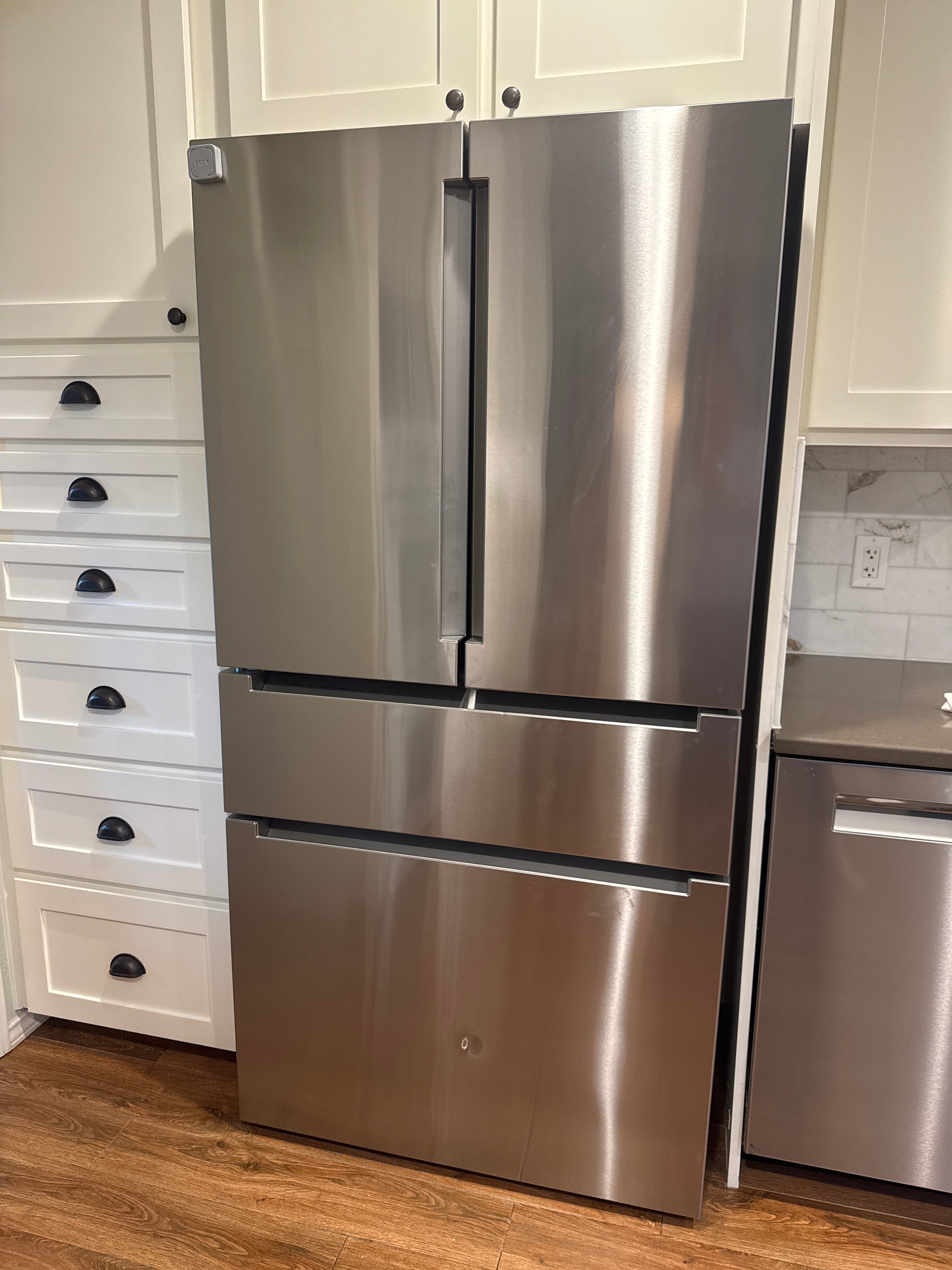 Bosch 800 Series Counter-Depth French Door Refrigerator