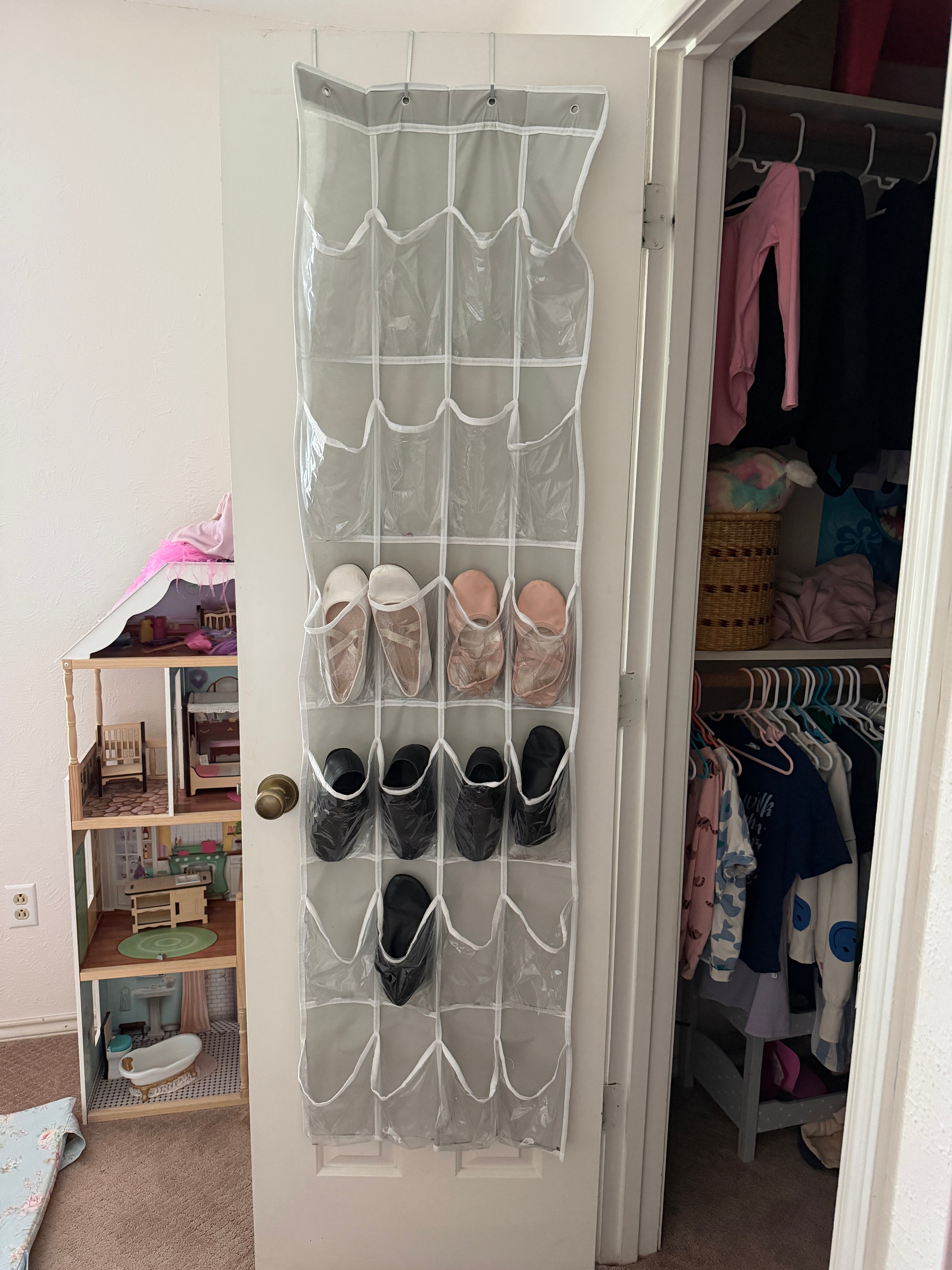 Shoe holder