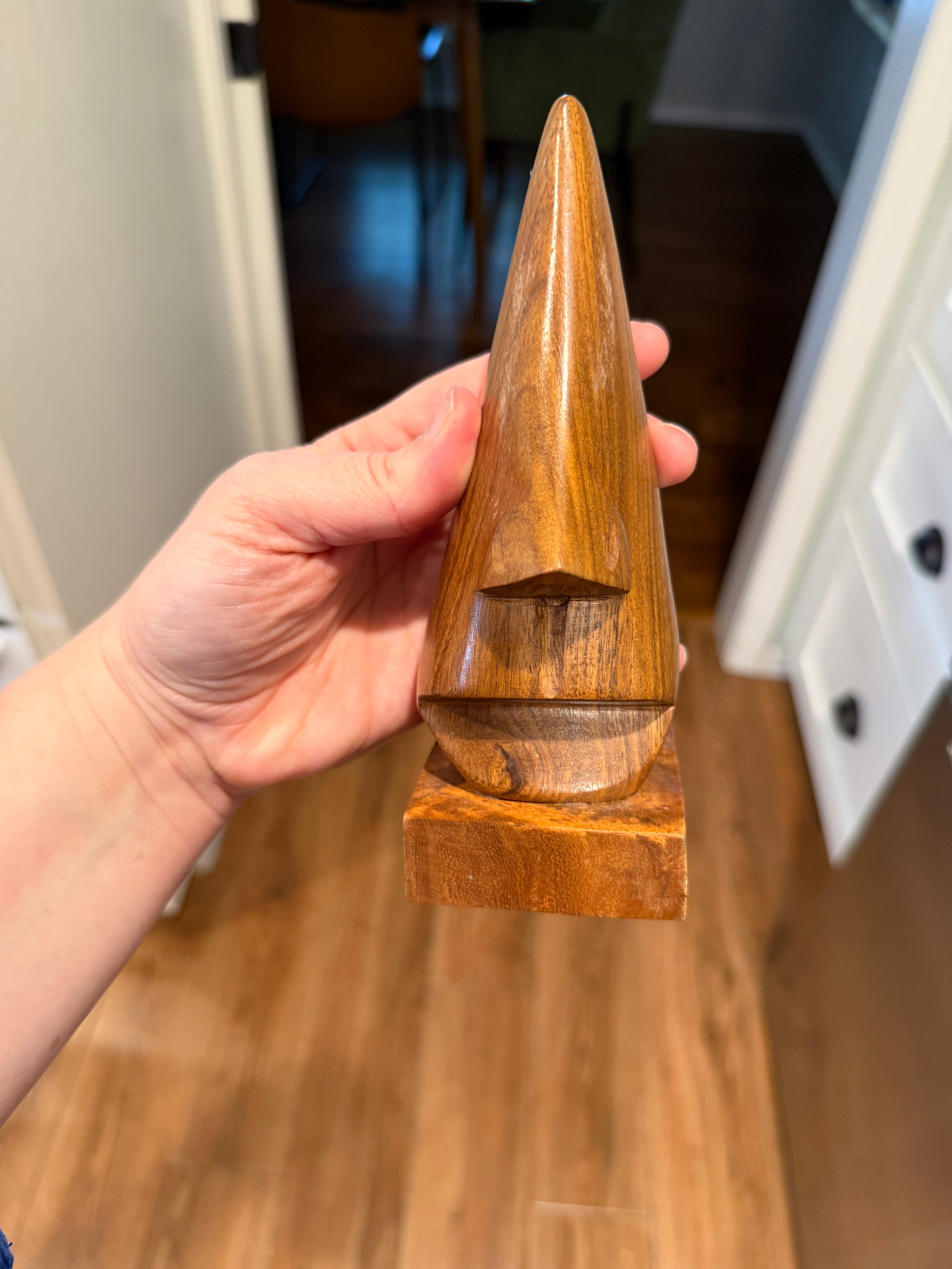 Glasses holder